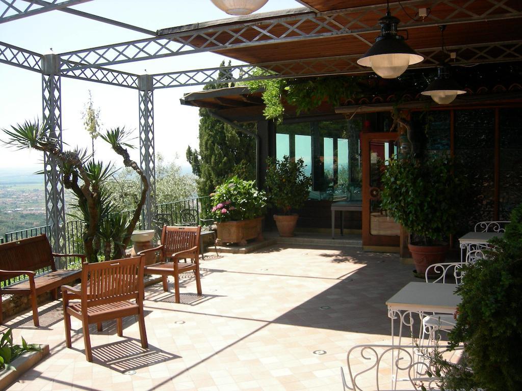 Santa Barbara Hotel 3*